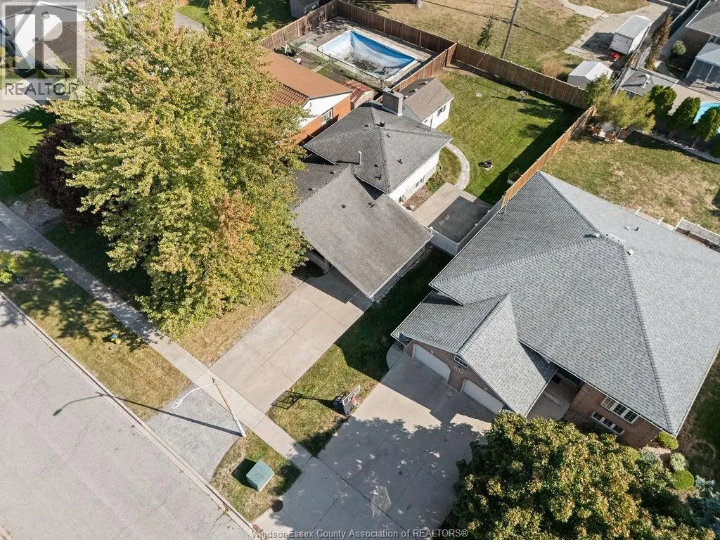 196 GRACE ROAD
