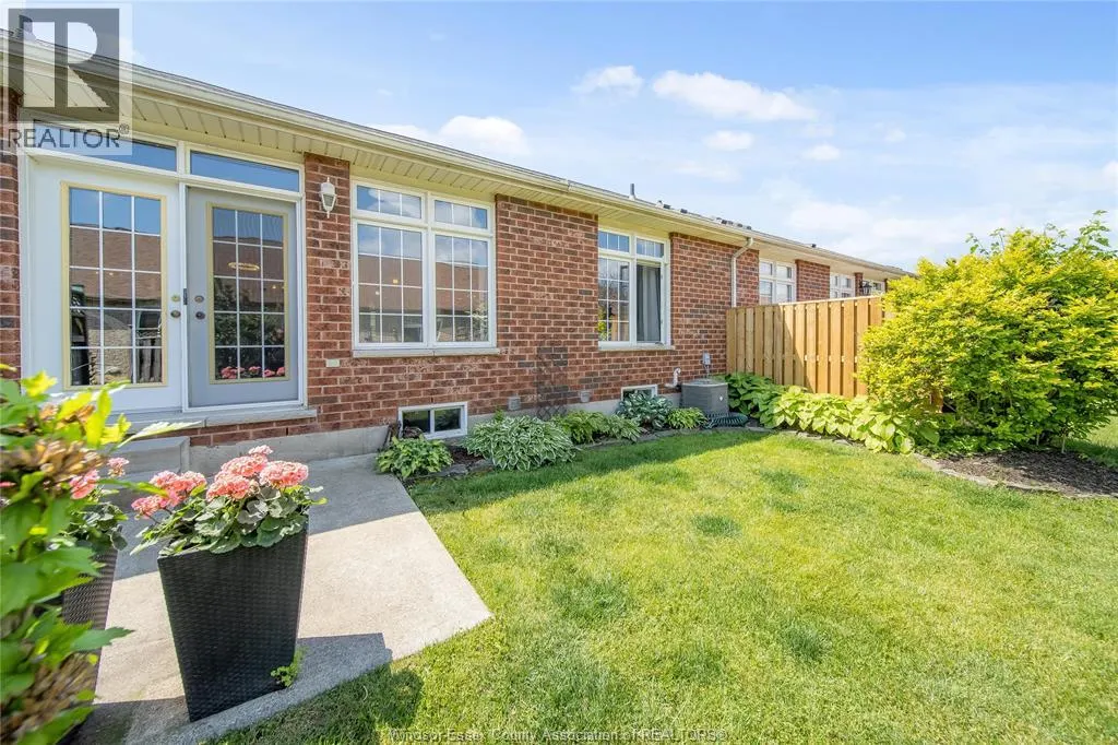11924 COBBLESTONE CRESCENT