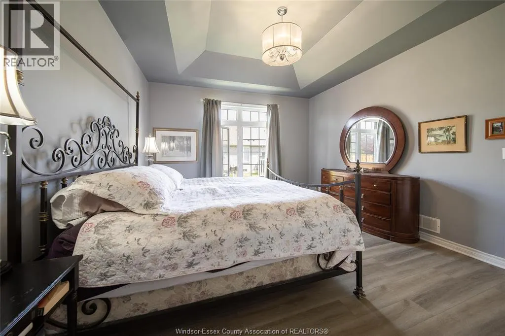 11924 COBBLESTONE CRESCENT
