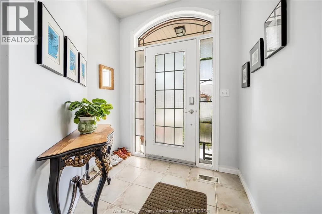 11924 COBBLESTONE CRESCENT
