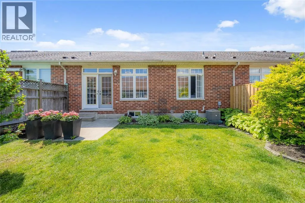 11924 COBBLESTONE CRESCENT