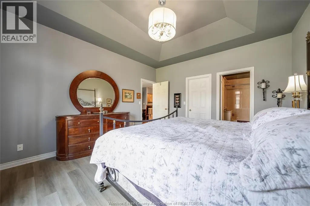 11924 COBBLESTONE CRESCENT