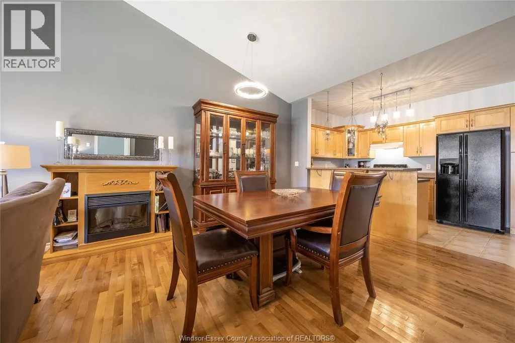 11924 COBBLESTONE CRESCENT