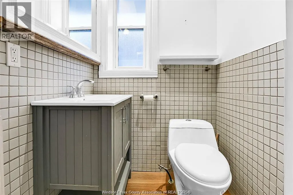 324 PIERRE AVENUE Unit# MAIN