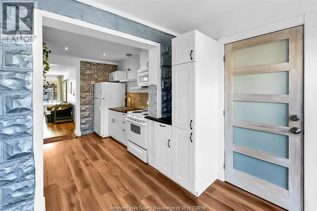 324 PIERRE AVENUE Unit# MAIN