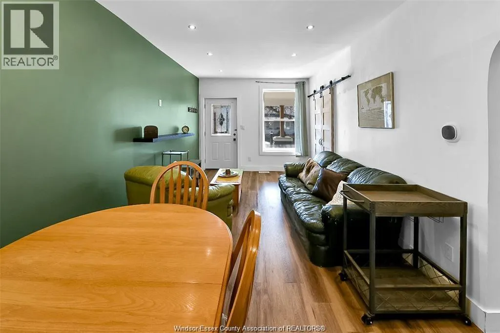 324 PIERRE AVENUE Unit# MAIN