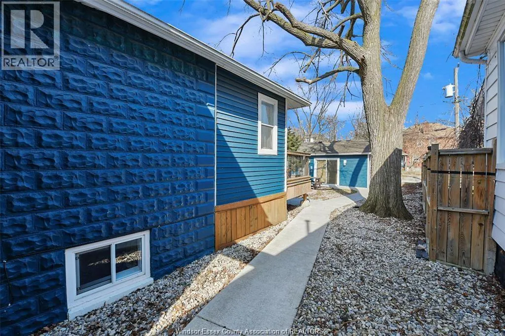 324 PIERRE AVENUE Unit# MAIN