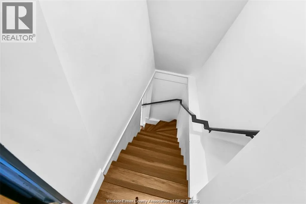 324 PIERRE AVENUE Unit# MAIN