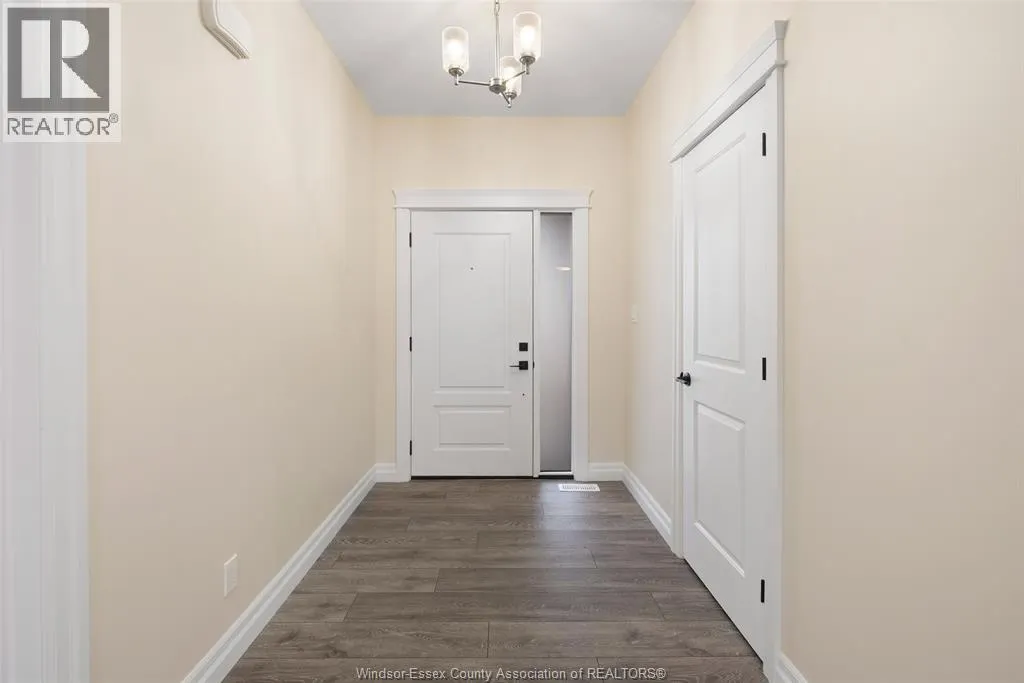 53 BELLEVIEW