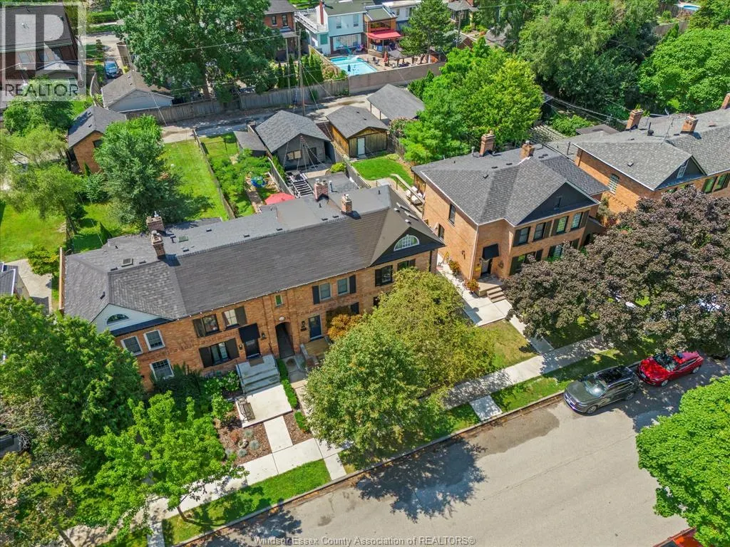 859 MONMOUTH