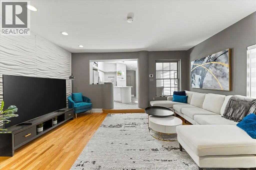 859 MONMOUTH