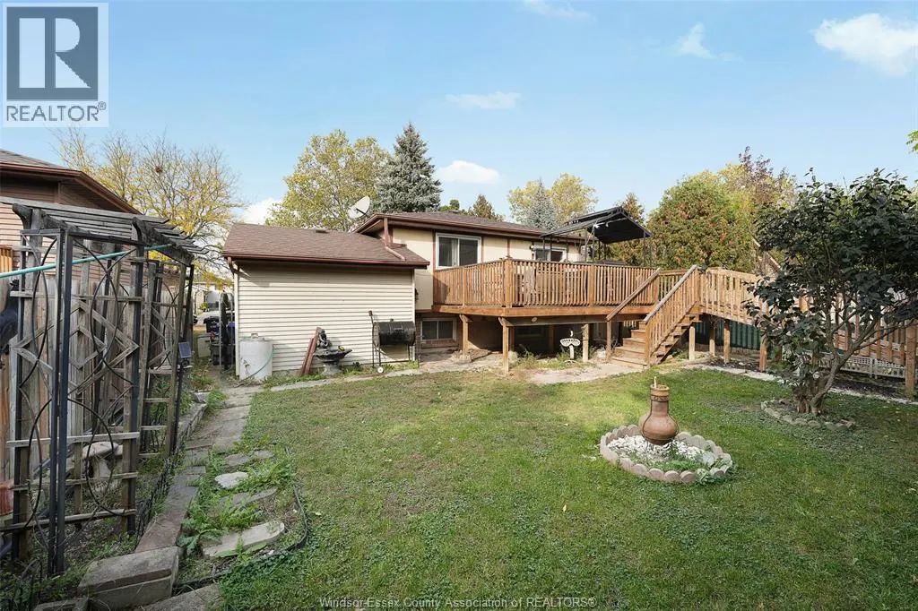 1565 HALLMARK AVENUE
