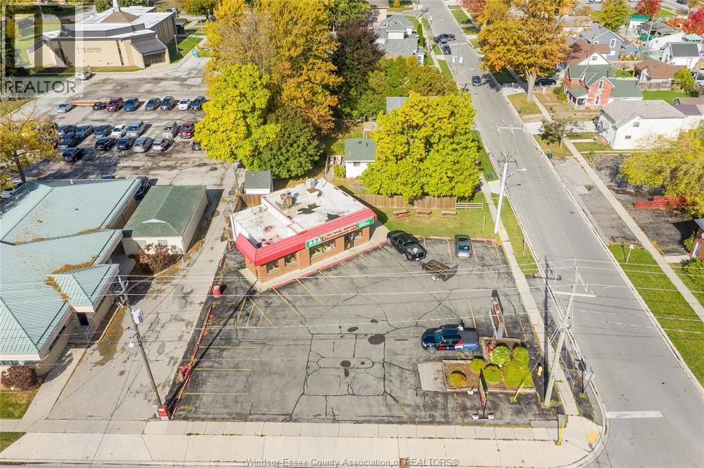215 GRAND AVENUE West