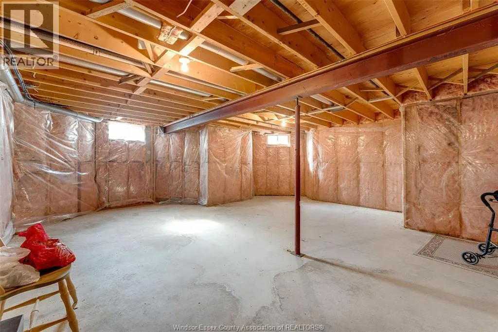 4689 EAGLE CRESCENT