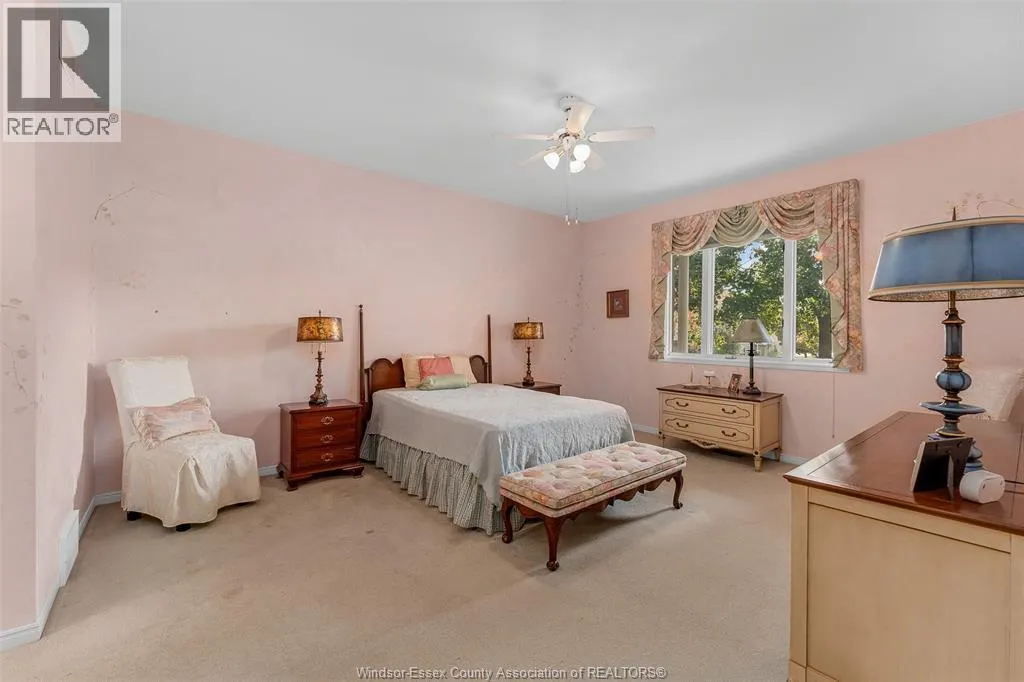 4689 EAGLE CRESCENT