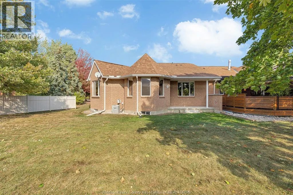4689 EAGLE CRESCENT