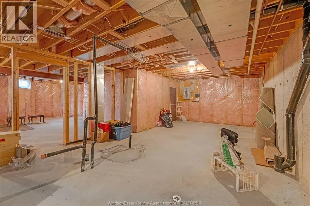 4689 EAGLE CRESCENT