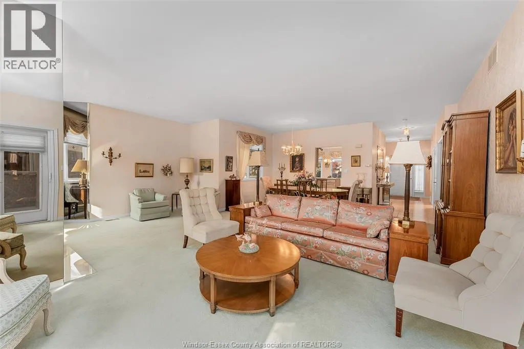4689 EAGLE CRESCENT