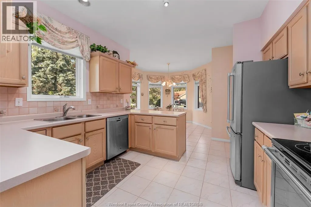 4689 EAGLE CRESCENT