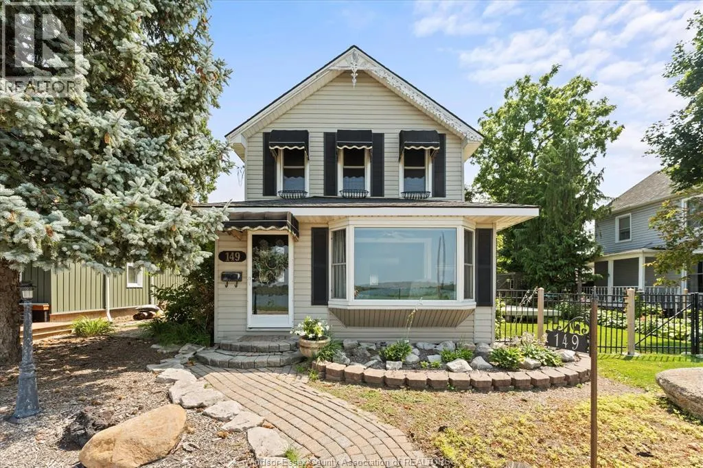 149 SANDWICH STREET North