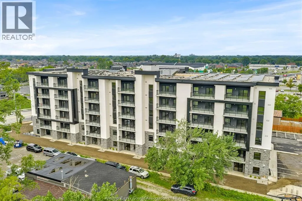 11646 TECUMSEH ROAD East Unit# A2