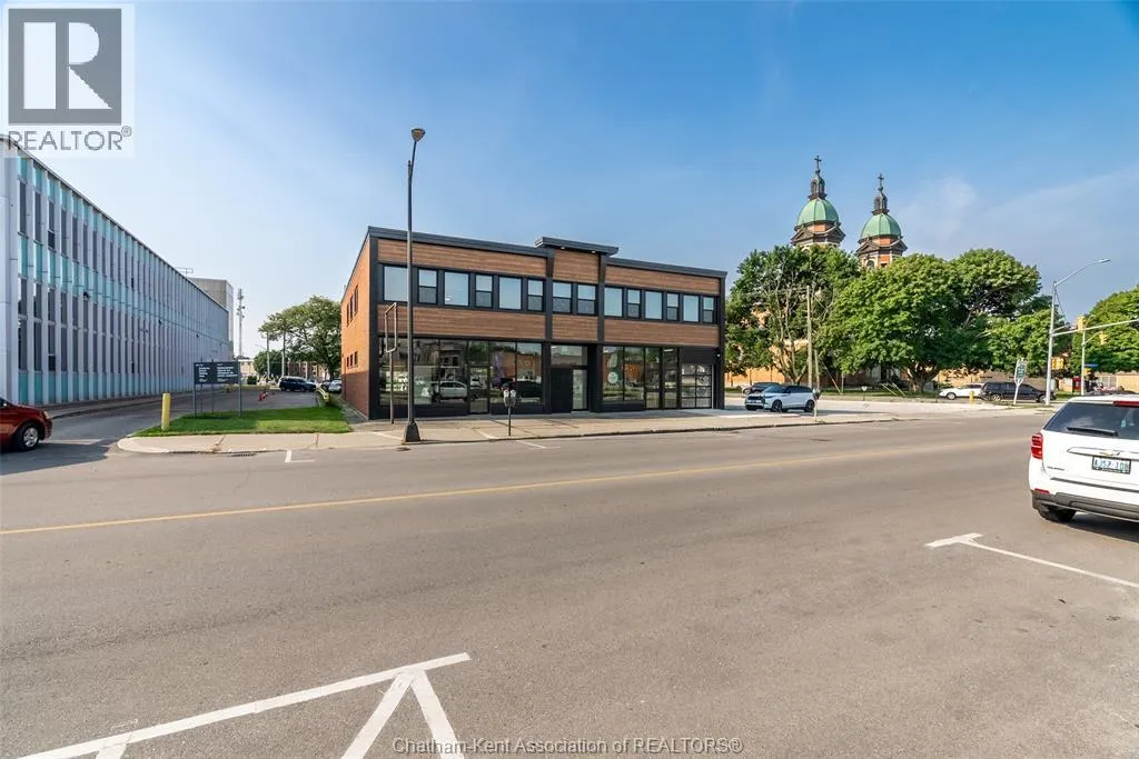 146 Wellington STREET West Unit# 1