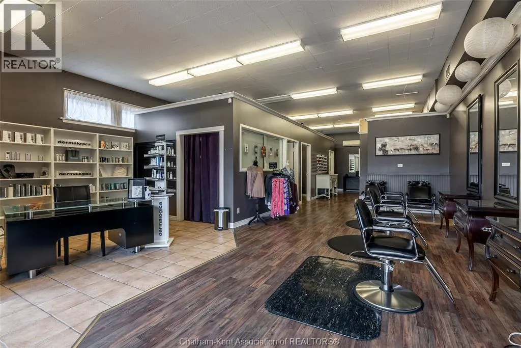 146 Wellington STREET West Unit# 1