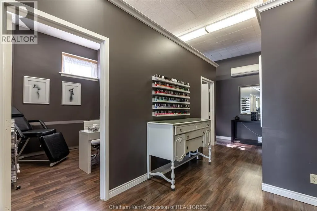 146 Wellington STREET West Unit# 1