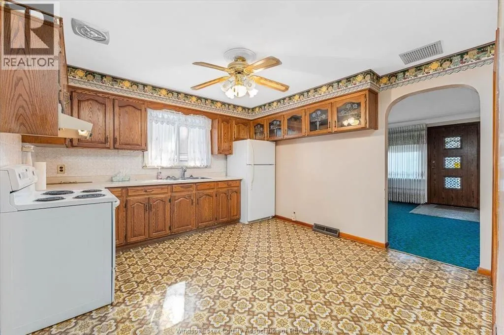 2478 MEIGHEN ROAD