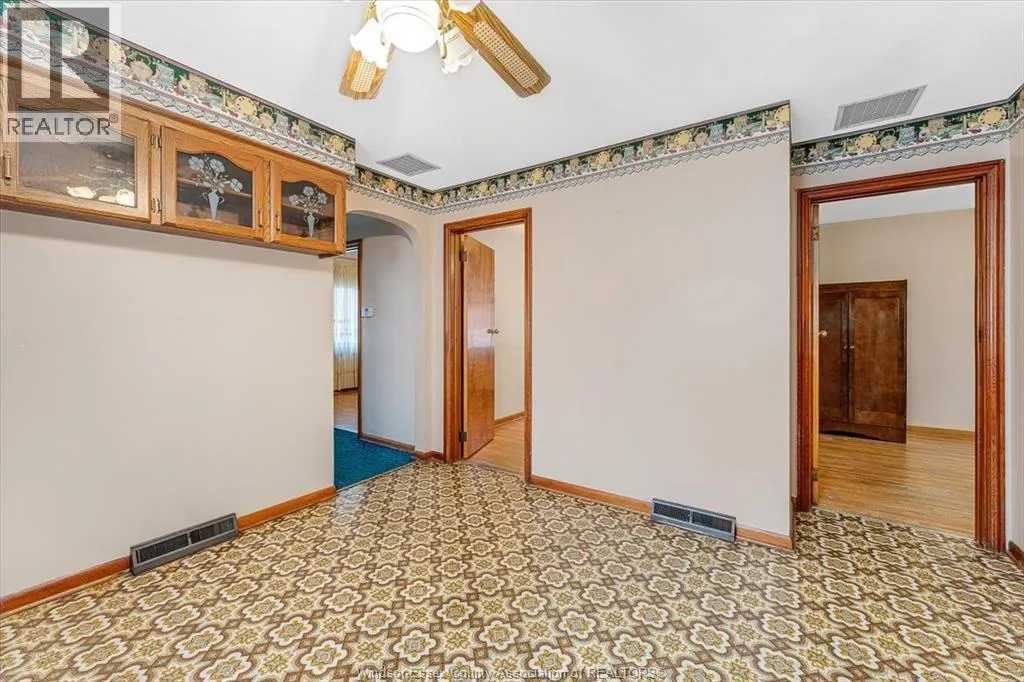 2478 MEIGHEN ROAD