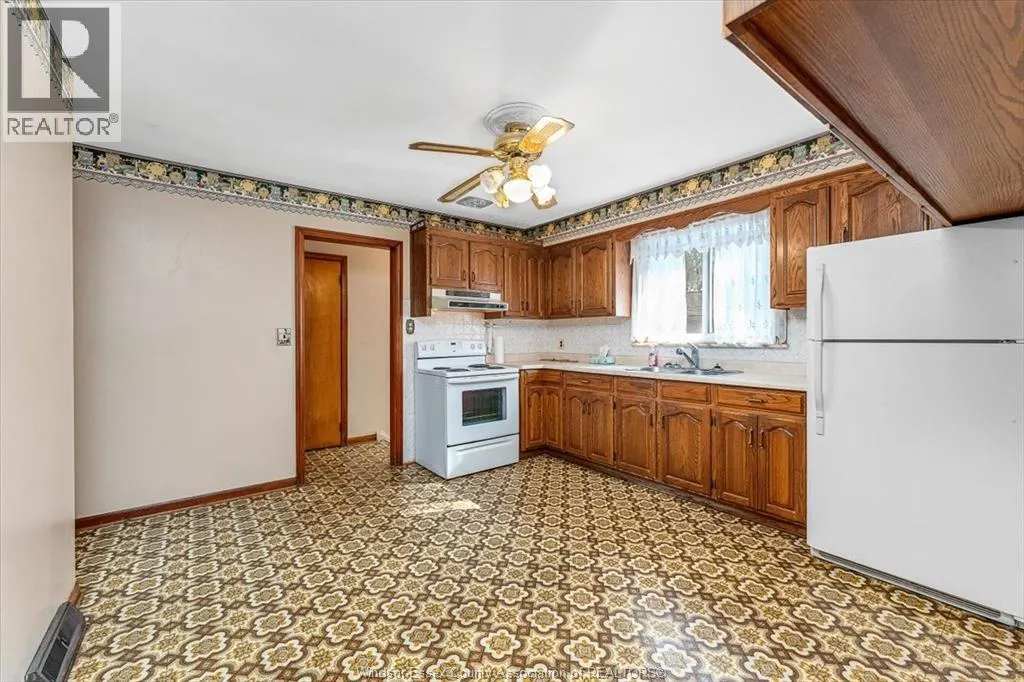 2478 MEIGHEN ROAD