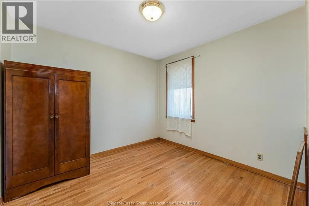 2478 MEIGHEN ROAD