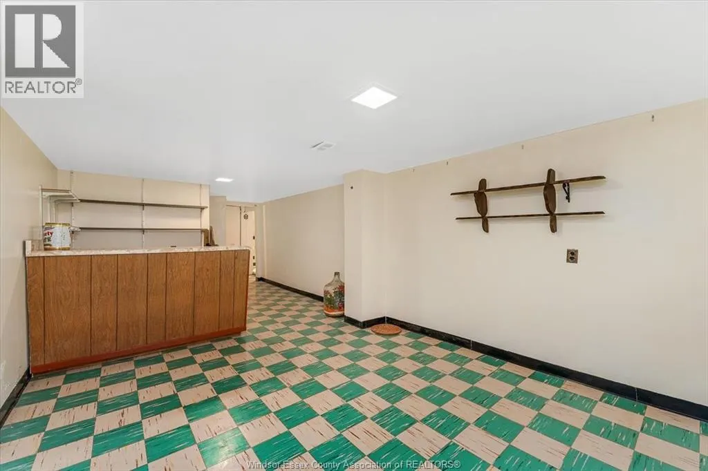 2478 MEIGHEN ROAD