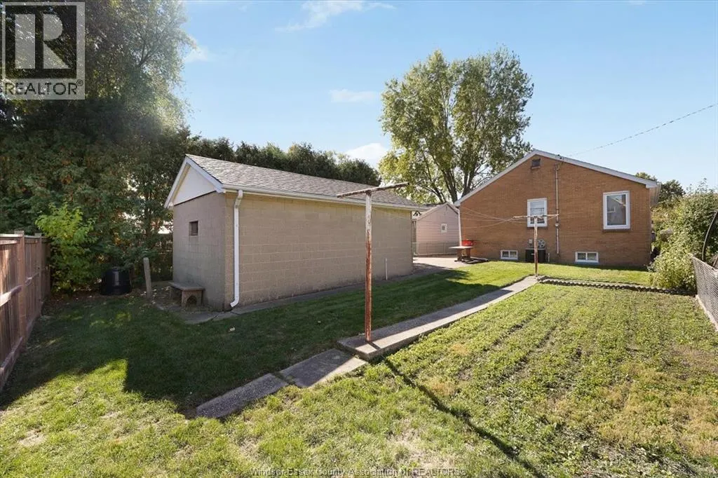2478 MEIGHEN ROAD