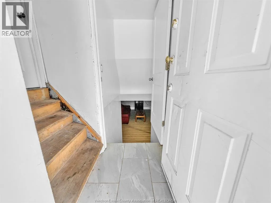 3225 WALKER ROAD