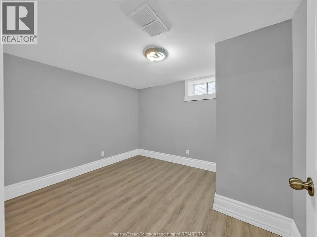 3225 WALKER ROAD