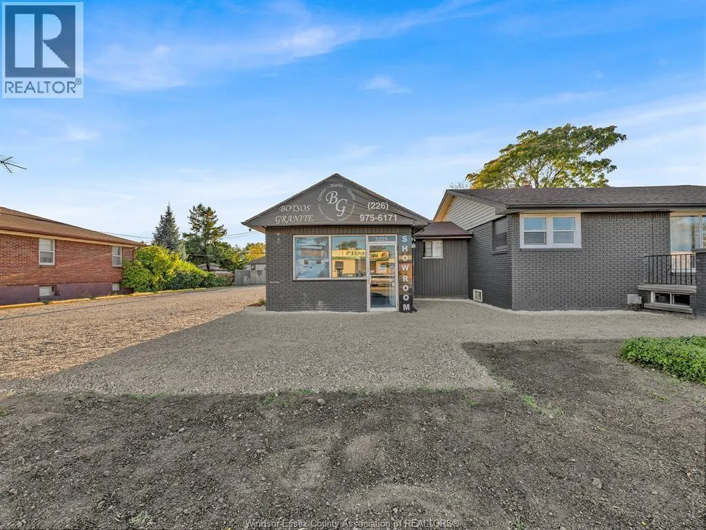 3225 WALKER ROAD