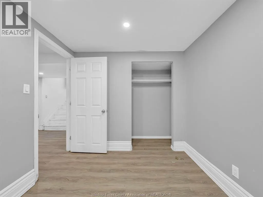 3225 WALKER ROAD