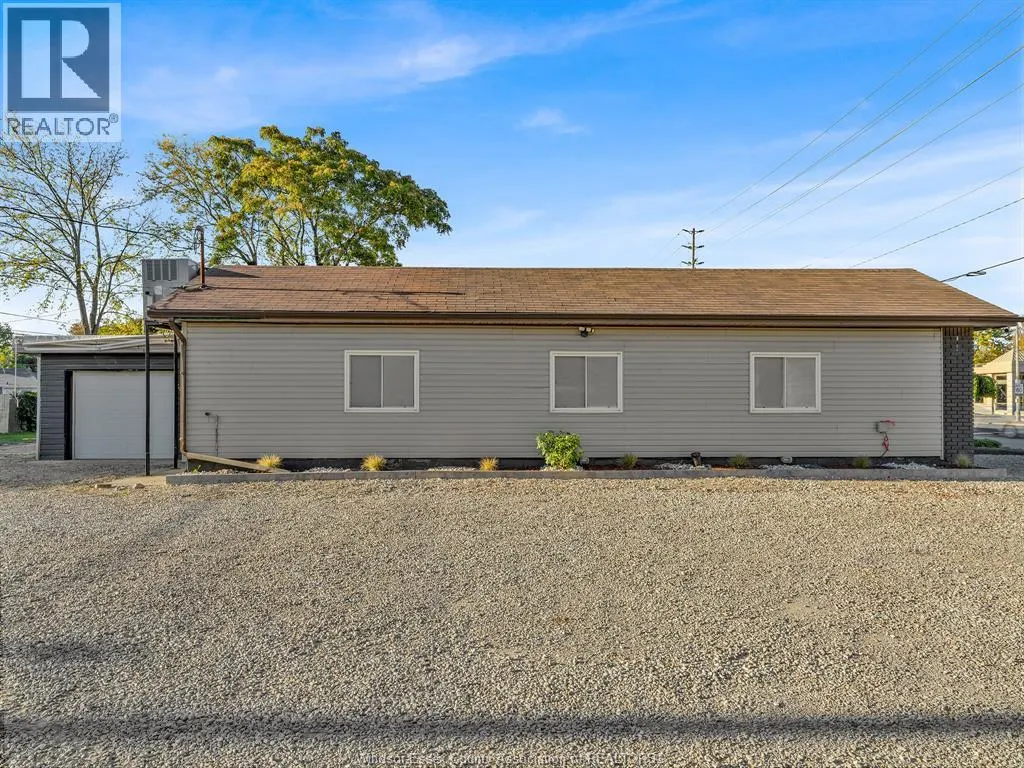 3225 WALKER ROAD