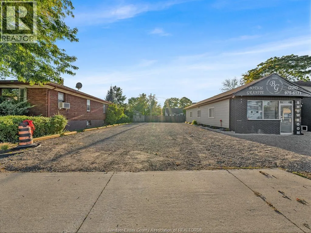 3225 WALKER ROAD