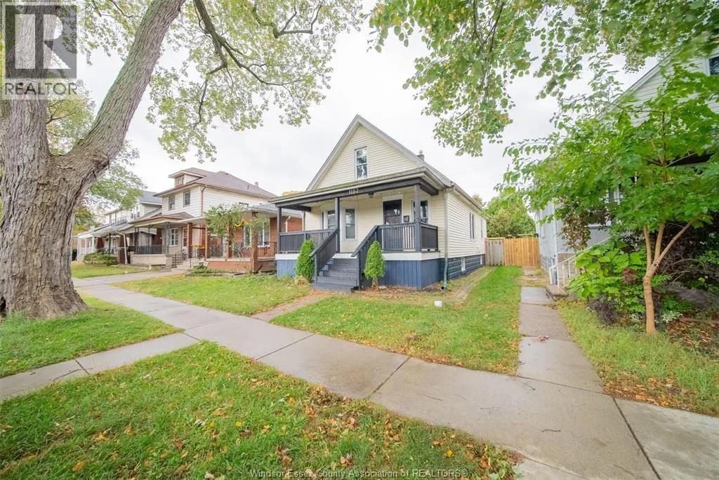 1157 GLADSTONE AVENUE