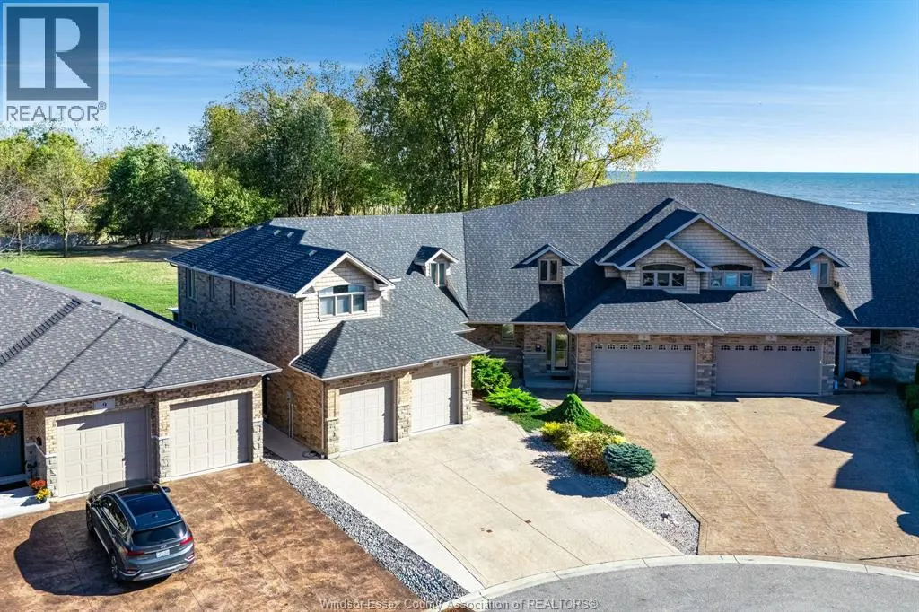 7 Mettawas LANE