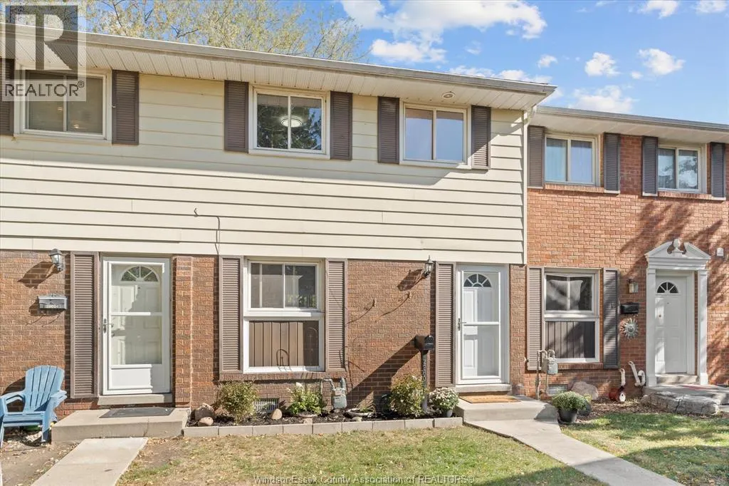 2960 MEADOWBROOK LANE Unit# 2