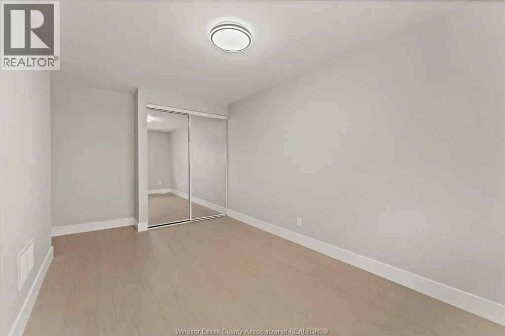 2960 MEADOWBROOK LANE Unit# 2