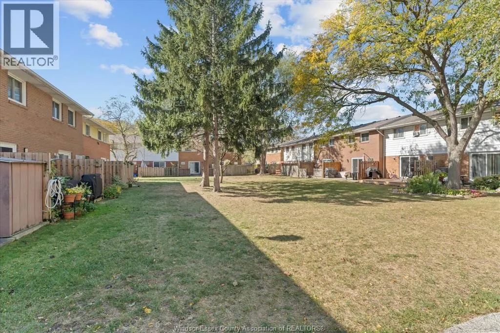 2960 MEADOWBROOK LANE Unit# 2