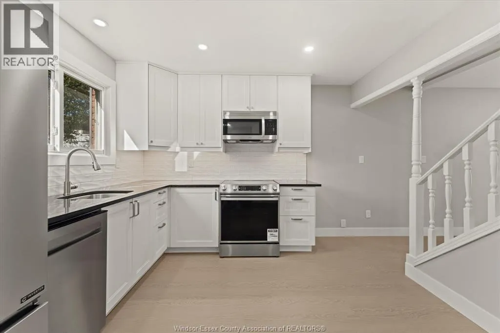2960 MEADOWBROOK LANE Unit# 2