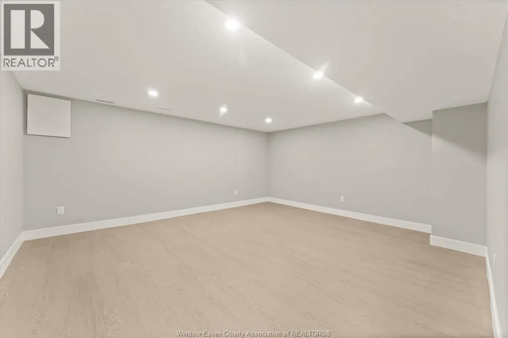2960 MEADOWBROOK LANE Unit# 2