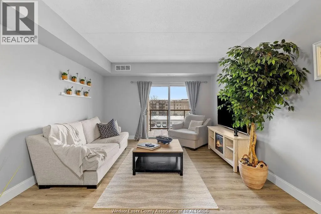 325 VILLAGE GROVE DRIVE Unit# 409