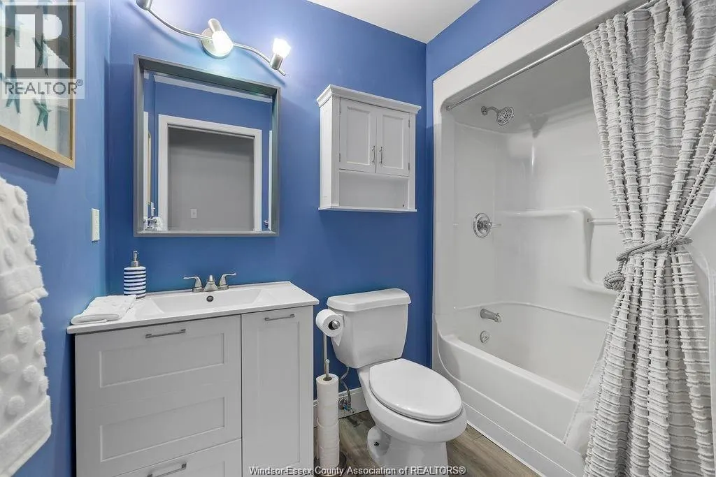 325 VILLAGE GROVE DRIVE Unit# 409