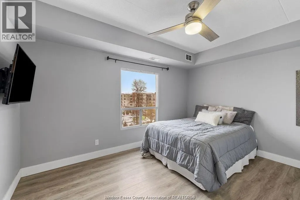325 VILLAGE GROVE DRIVE Unit# 409